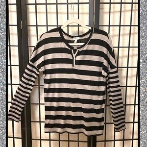 Black and Gray striped long-sleeve tee